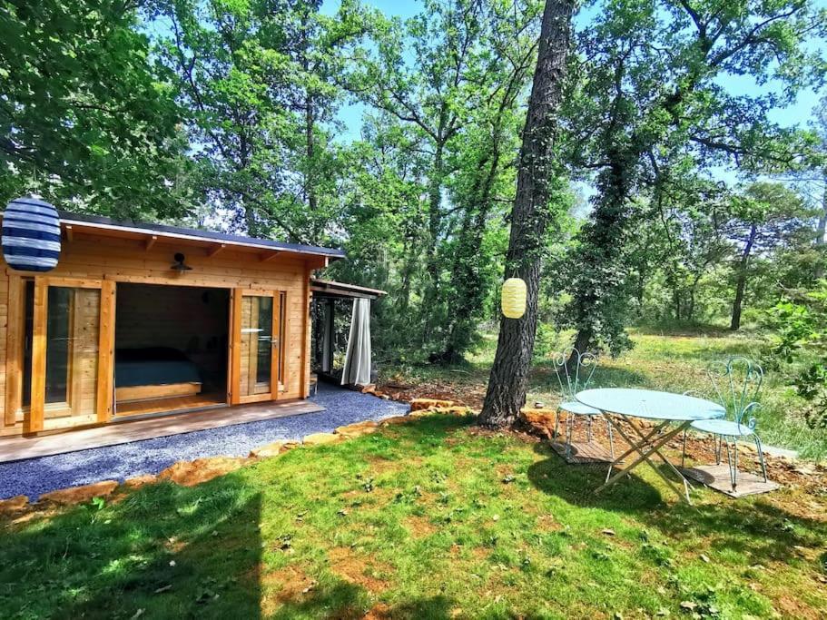 Cabanon Dans Un Ecrin De Verdure Callian  Bagian luar foto