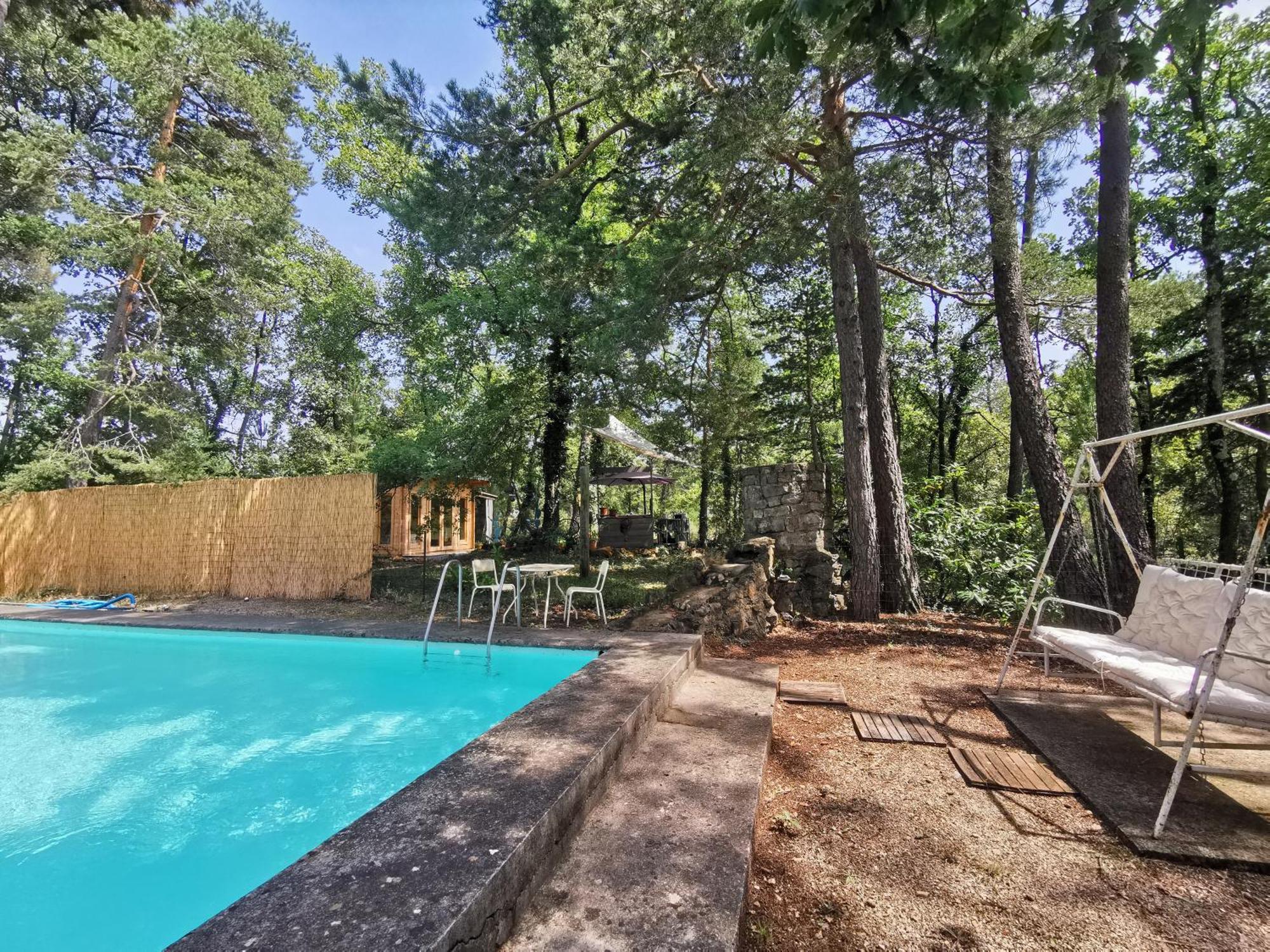 Cabanon Dans Un Ecrin De Verdure Callian  Bagian luar foto
